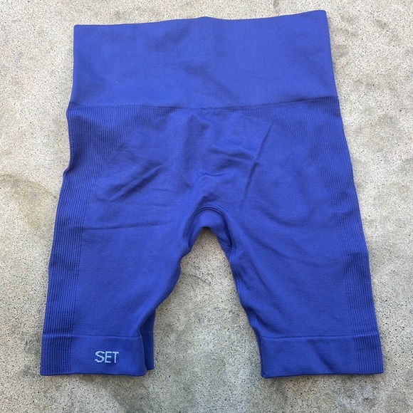 Set Active Purple Biker Workout Active Shorts Women's Size XS/S - Picture 3 of 5